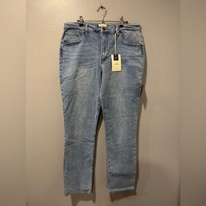 NWT Oliver Logan Crosby Relaxed Taper Denim Size 32/14